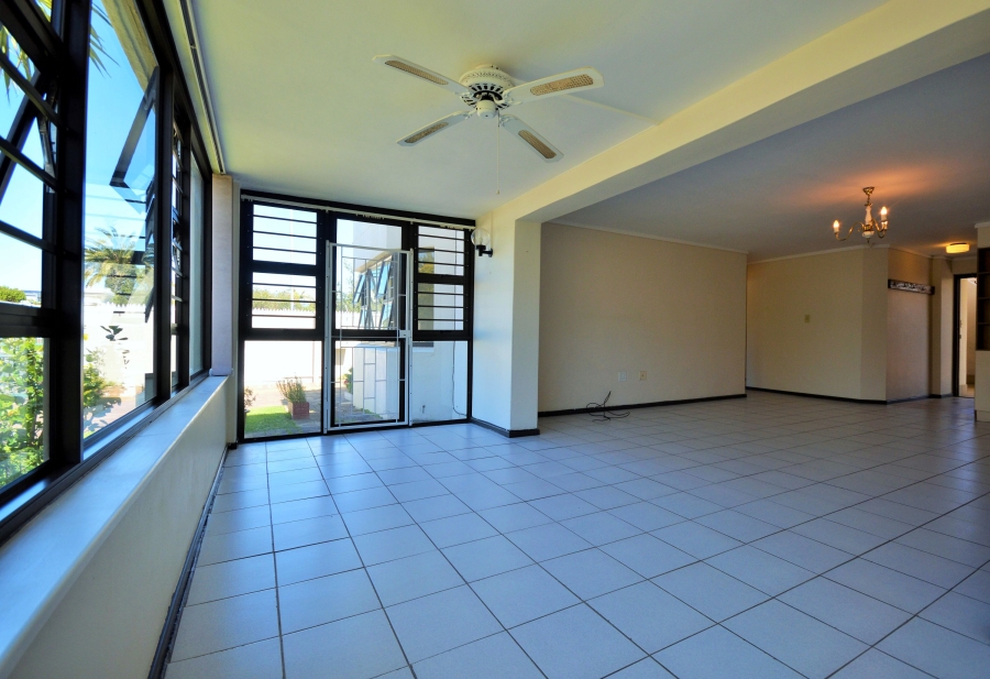 3 Bedroom Property for Sale in Bizweni Western Cape